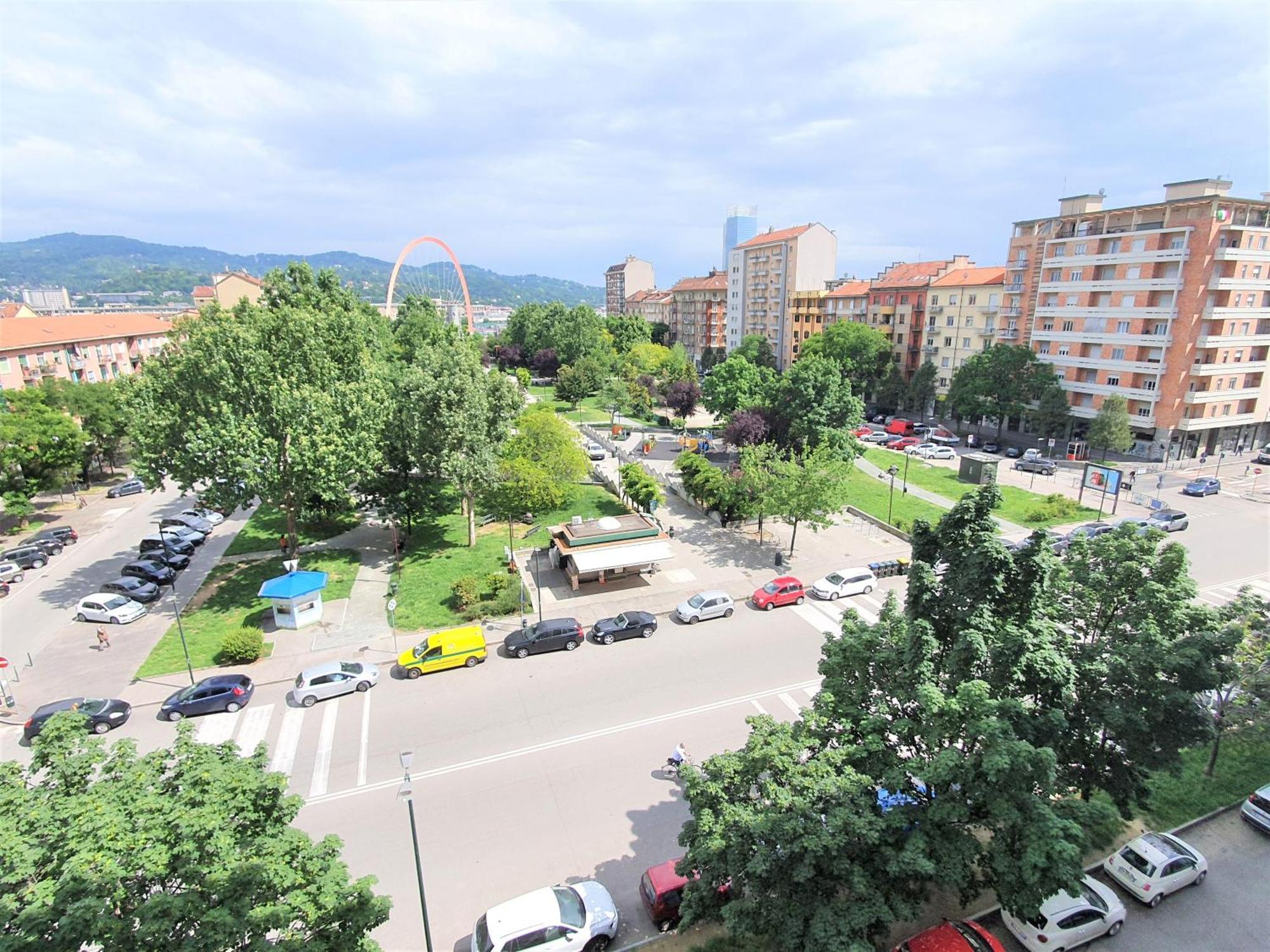 Giuly'S Home - Inalpi Arena-Palaalpitour-Universita-Ling8 Fiere-Stadio 都灵 外观 照片